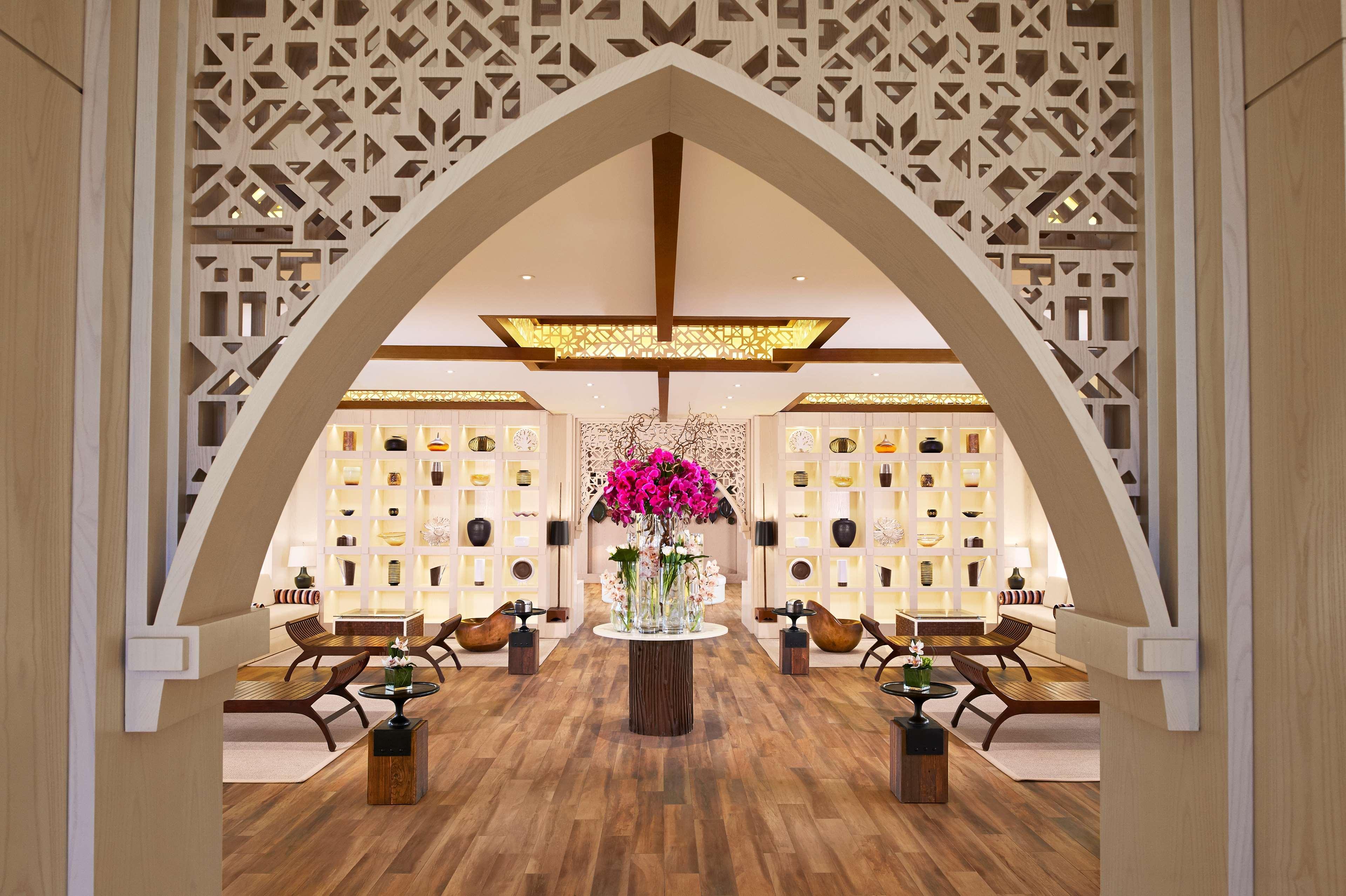 Banana Island Resort Doha By Anantara Esterno foto The Spa at The Westin Dubai