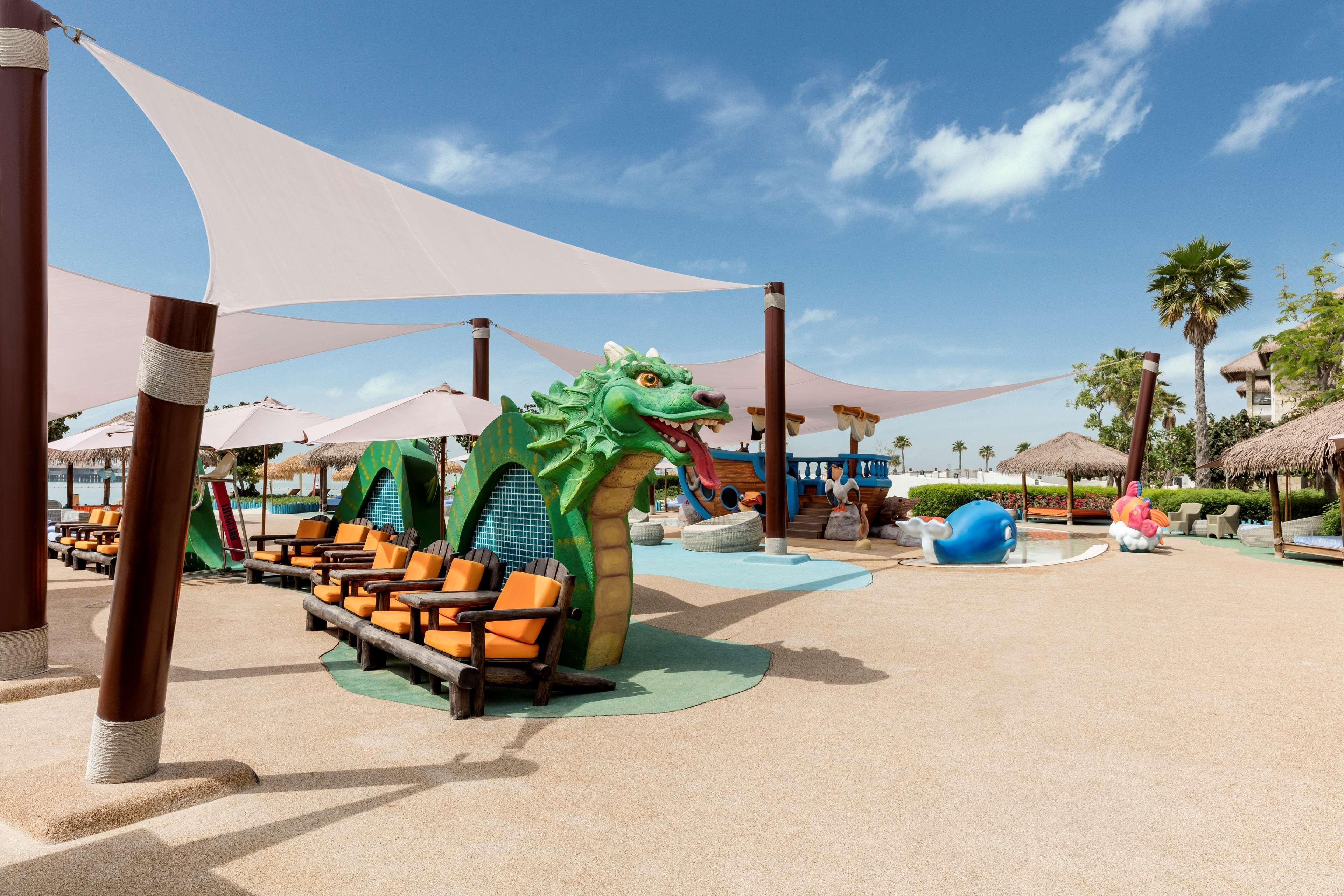 Banana Island Resort Doha By Anantara Esterno foto The Atlantis Paradise Island water park