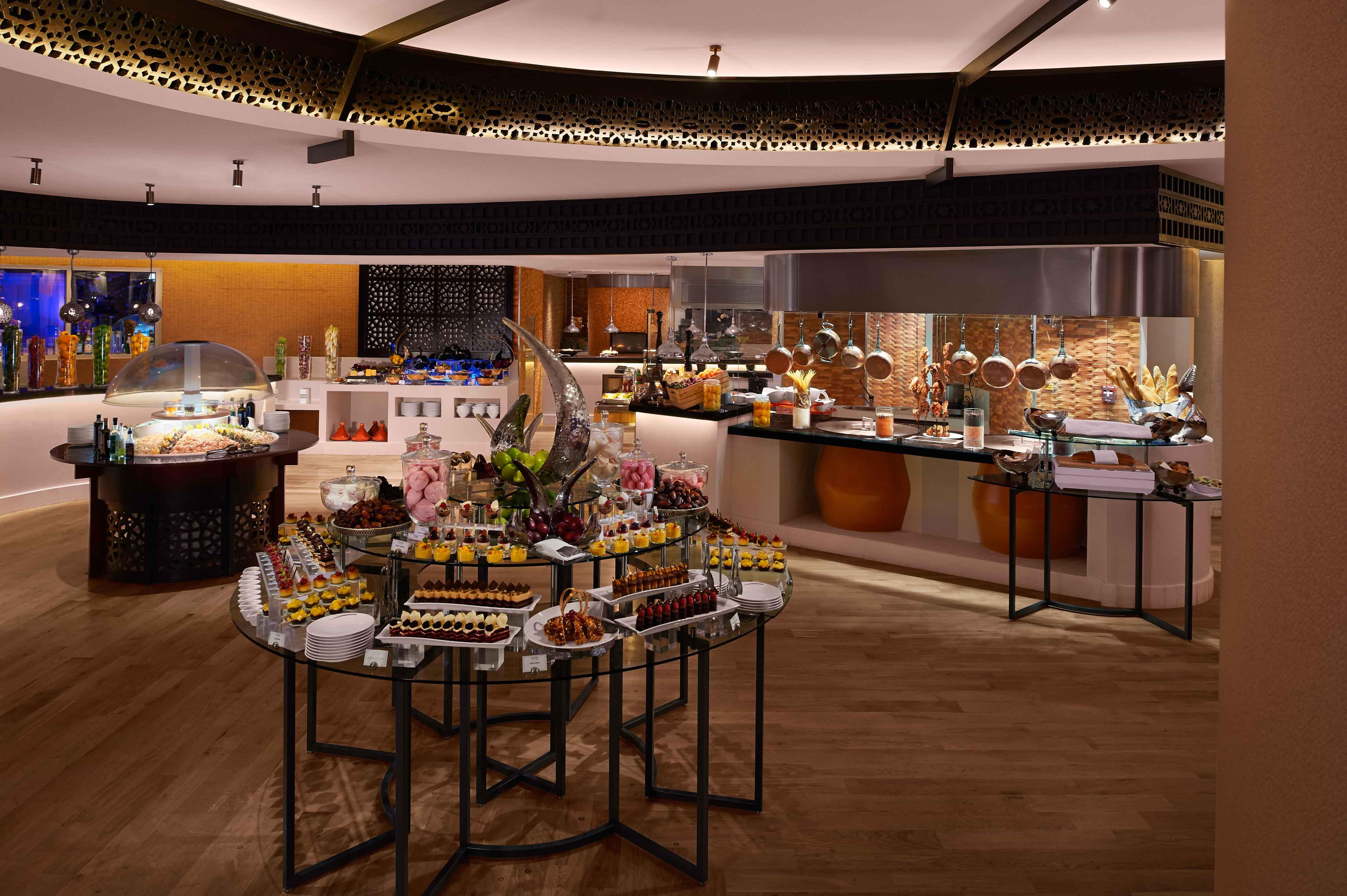 Banana Island Resort Doha By Anantara Esterno foto The restaurant